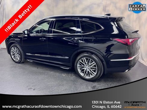 Used 2023 Acura MDX SH-AWD w/ Advance Package image 4