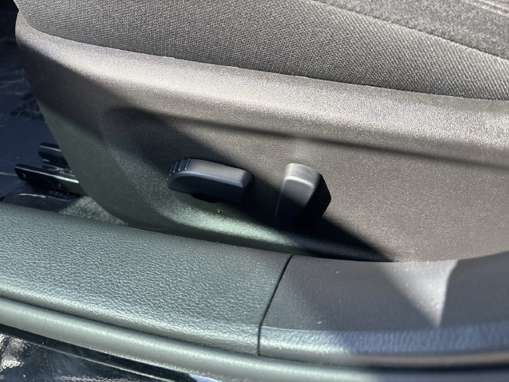 Certified 2025 Nissan Altima 2.5 SV FWD image 21