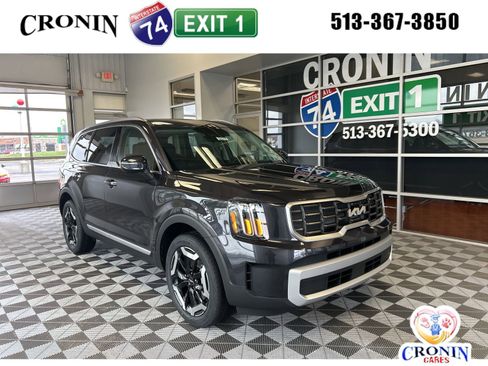 New 2025 Kia Telluride S image 1