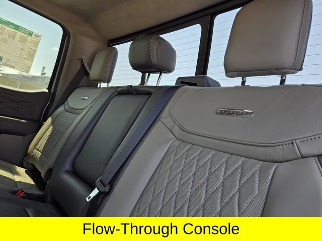 New 2026 Ford F450 Platinum w/ Platinum Plus Package AWD/4WD image 28