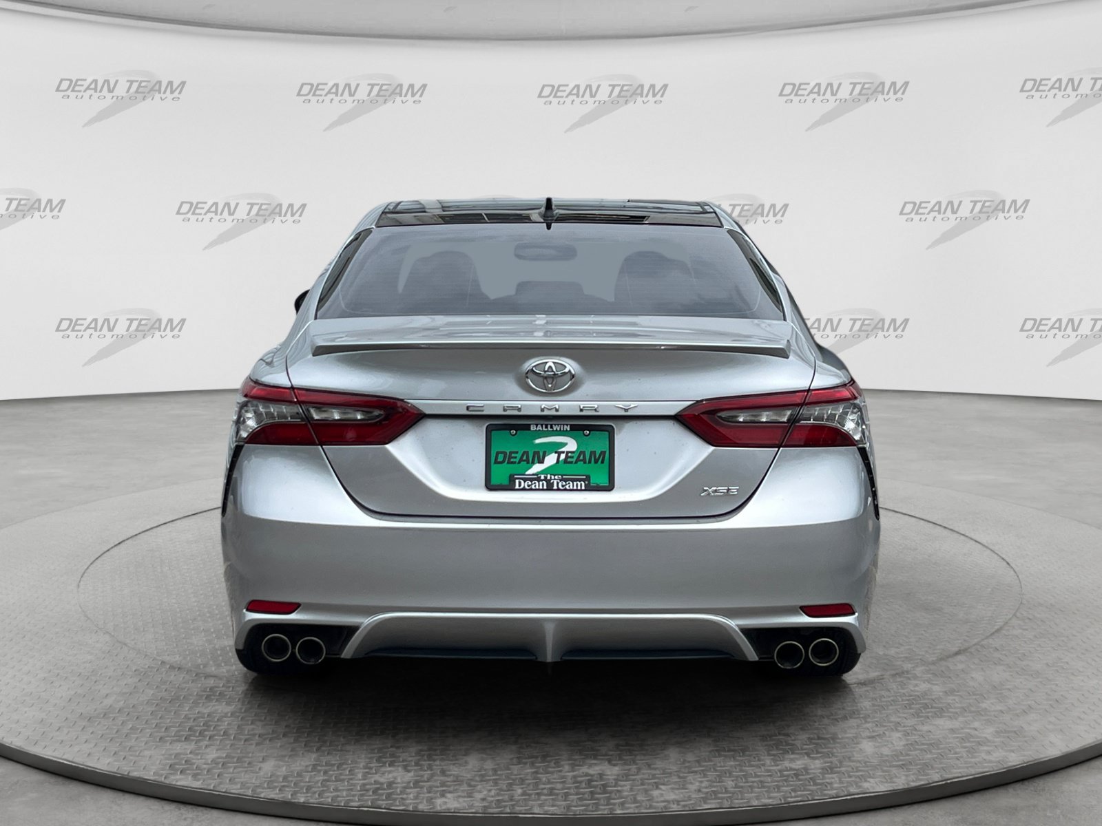 Used 2022 Toyota Camry XSE w/ Navigation Package FWD image 7