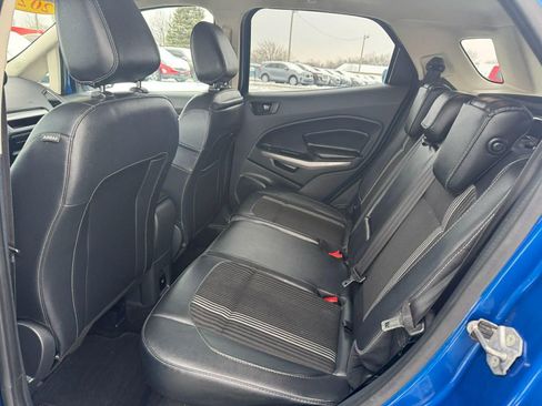 Used 2020 Ford EcoSport SES w/ SES Black Appearance Package image 29