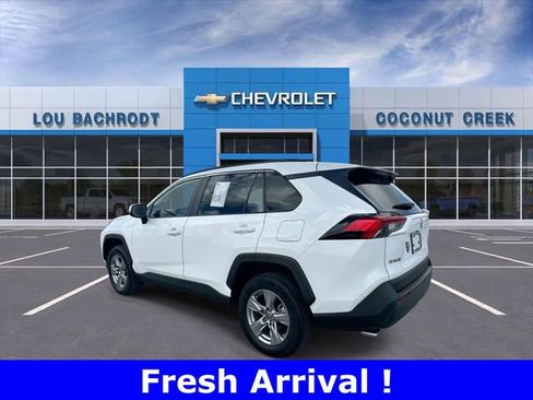 Used 2023 Toyota RAV4 XLE image 6