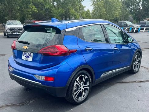Used 2017 Chevrolet Bolt Premier w/ Driver Confidence II Package FWD image 21