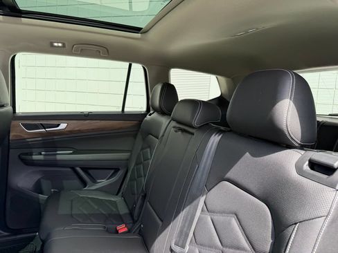 New 2026 Volkswagen Atlas SE AWD/4WD image 19