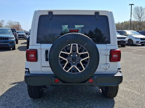 New 2026 Jeep Wrangler Sahara image 7