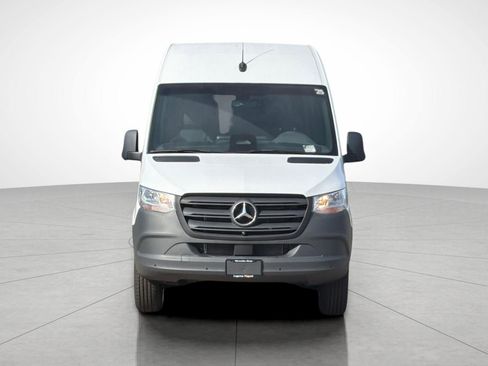 New 2025 Mercedes-Benz Sprinter 2500 image 5