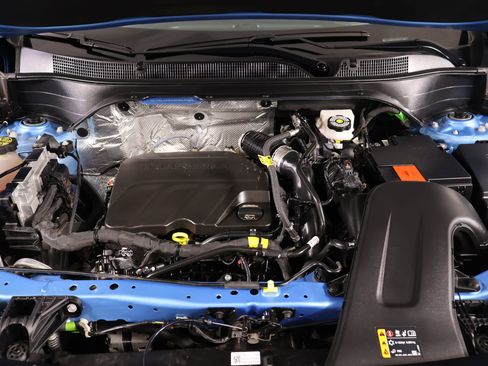 Used 2025 Chevrolet Trax ACTIV FWD image 19