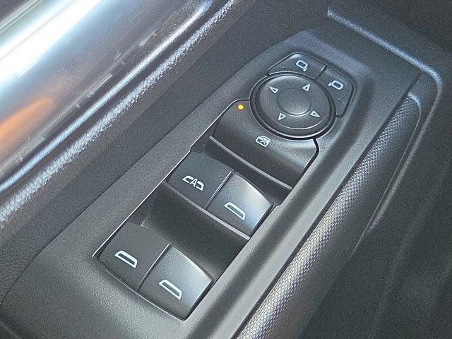 Certified 2025 Chevrolet Silverado 1500 Custom AWD/4WD image 21