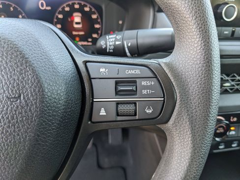 Used 2025 Honda Accord LX image 34