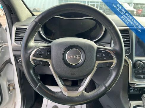 Used 2018 Jeep Grand Cherokee Altitude image 15