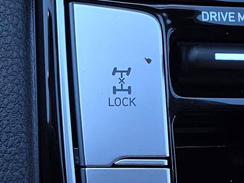 New 2026 Hyundai Santa Cruz SE image 12