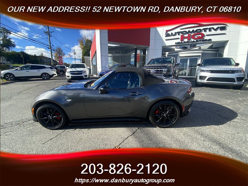 Used 2021 MAZDA MX-5 Miata Club RWD image 13