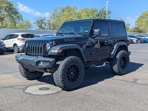 Used 2021 Jeep Wrangler Sport AWD/4WD image 2