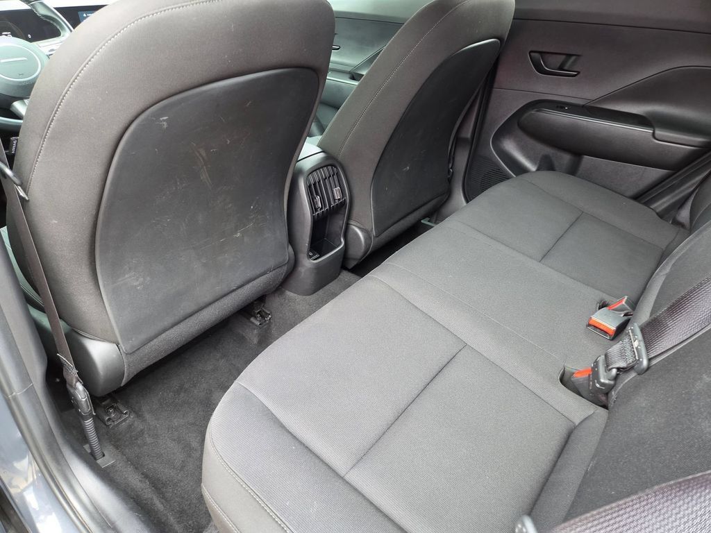 Used 2024 Hyundai Kona SEL AWD/4WD image 43