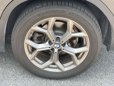 Used 2022 BMW X3 xDrive30i w/ Premium Package 2 (ZPA) AWD/4WD image 11