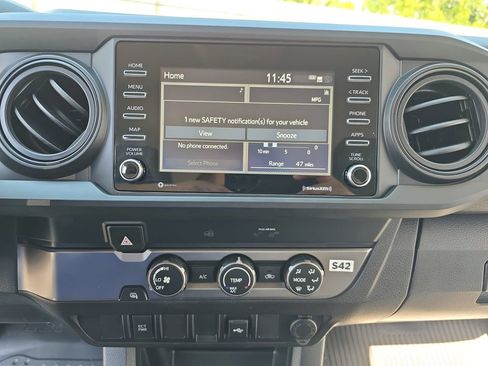 Used 2023 Toyota Tacoma SR w/ SR Convenience Package image 22