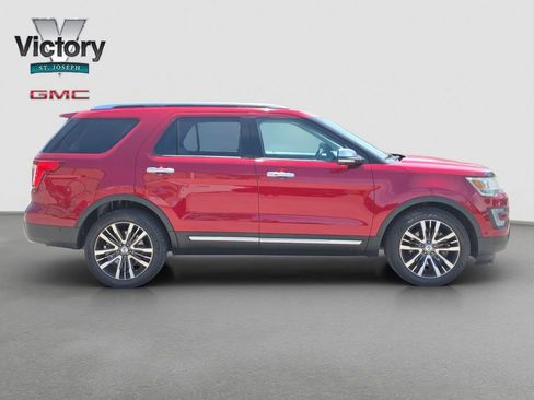 Used 2017 Ford Explorer Platinum AWD/4WD image 19