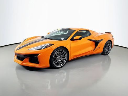 Used 2024 Chevrolet Corvette Z06 image 4