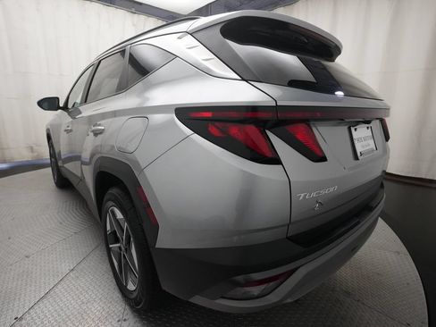 Used 2025 Hyundai Tucson SEL AWD/4WD image 34