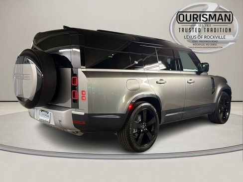 Used 2024 Land Rover Defender 130 S AWD/4WD image 8