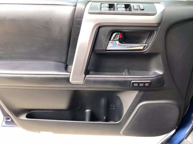 Used 2021 Toyota 4Runner Limited AWD/4WD image 13