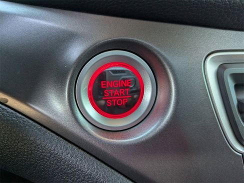 Used 2022 Honda Pilot EX-L image 30