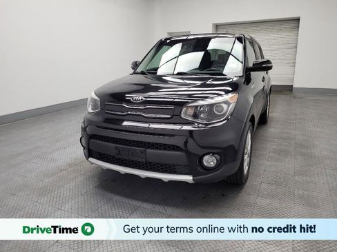 Used 2017 Kia Soul + w/ Primo Package image 1