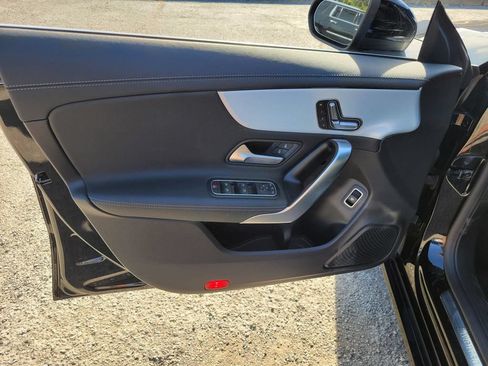 Used 2025 Mercedes-Benz CLA 250 4MATIC image 17