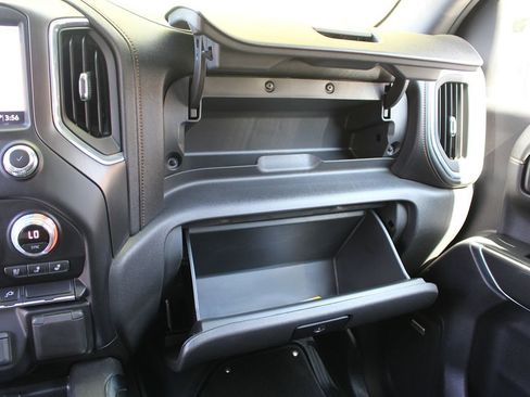 Used 2021 GMC Sierra 1500 AT4 w/ AT4 Preferred Package image 23