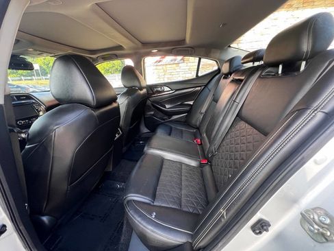 Used 2017 Nissan Maxima Platinum FWD image 15