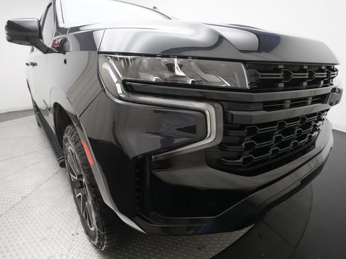 Used 2023 Chevrolet Suburban Z71 w/ Luxury Package AWD/4WD image 24