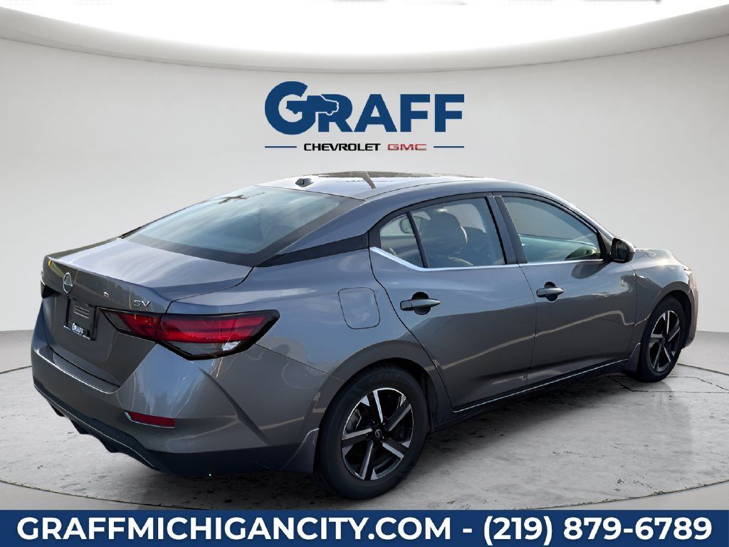 Used 2024 Nissan Sentra SV FWD image 6