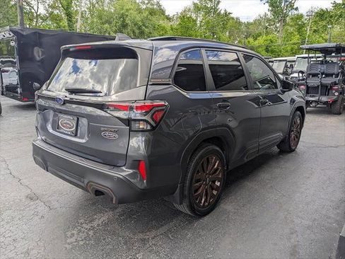 Used 2025 Subaru Forester Sport w/ Popular Package #1 AWD/4WD image 5