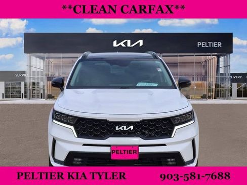 Certified 2023 Kia Sorento SX FWD image 2