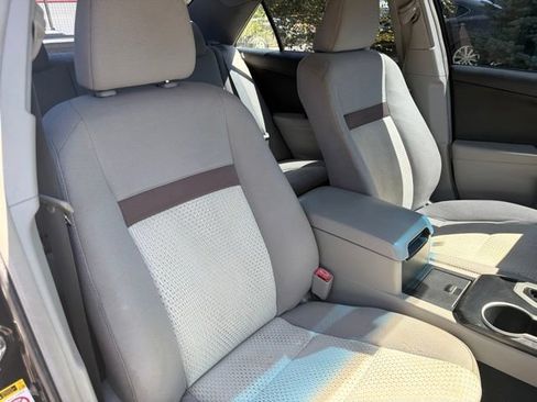 Used 2013 Toyota Camry LE FWD image 28