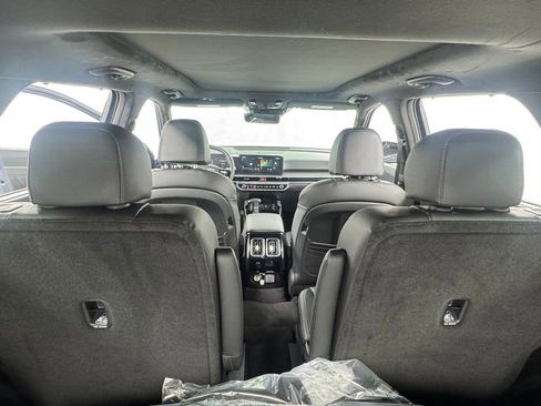 New 2026 Kia Sorento SX Prestige AWD/4WD image 18