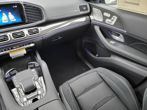 New 2026 Mercedes-Benz GLE 53 AMG 4MATIC image 13