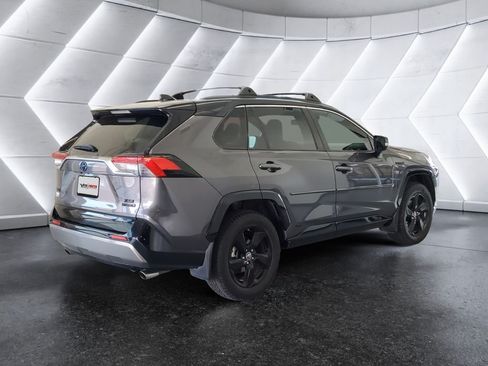 Used 2019 Toyota RAV4 XSE w/ XSE Weather Package AWD/4WD image 4