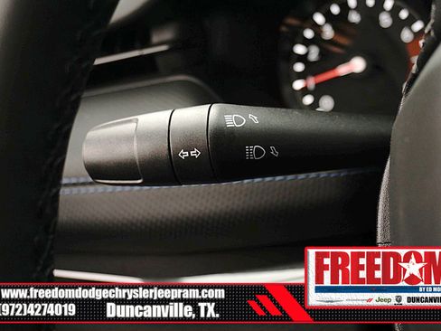 New 2026 Jeep Compass Latitude image 28