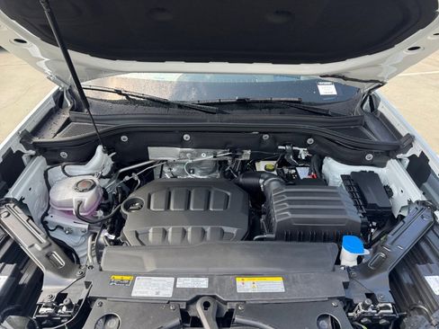 New 2026 Volkswagen Atlas SEL AWD/4WD image 16