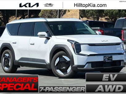 New 2026 Kia EV9 Wind