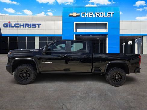 New 2026 Chevrolet Silverado 2500 ZR2 AWD/4WD image 5