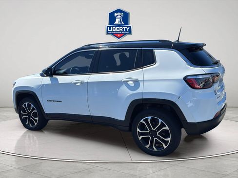 Certified 2022 Jeep Compass Limited AWD/4WD image 6