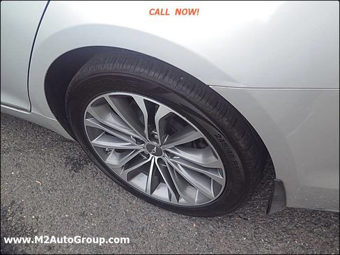 Used 2015 Hyundai Genesis 3.8 image 29