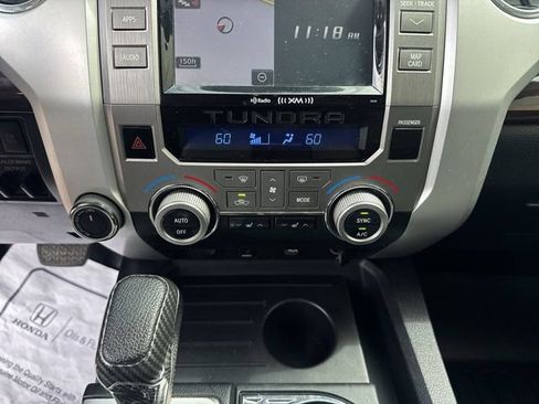 Used 2017 Toyota Tundra Limited w/ Limited Premium Package AWD/4WD image 20
