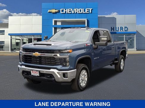 New 2026 Chevrolet Silverado 3500 LT w/ All Star Edition image 8