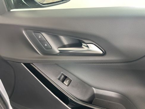 New 2026 Chevrolet Equinox LT FWD image 9