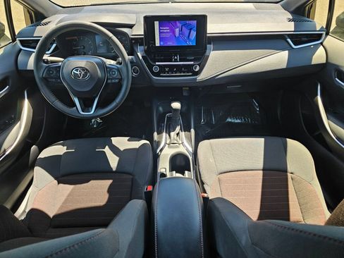 Used 2024 Toyota Corolla SE w/ SE Premium Package FWD image 13