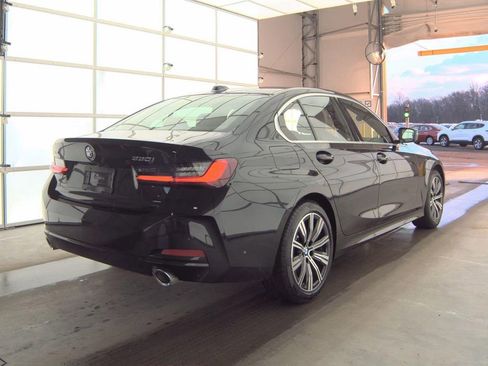 Used 2025 BMW 330i xDrive Sedan w/ Premium Package image 6